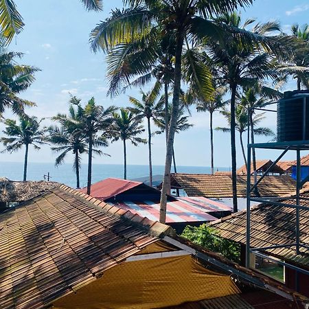 Paradise Inn Beach Resort Varkala Bagian luar foto