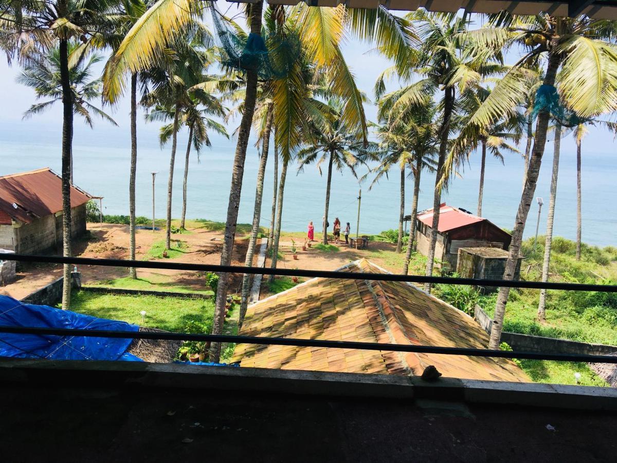 Paradise Inn Beach Resort Varkala Bagian luar foto
