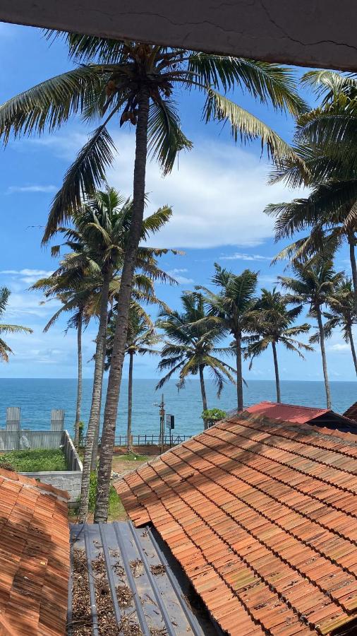 Paradise Inn Beach Resort Varkala Bagian luar foto
