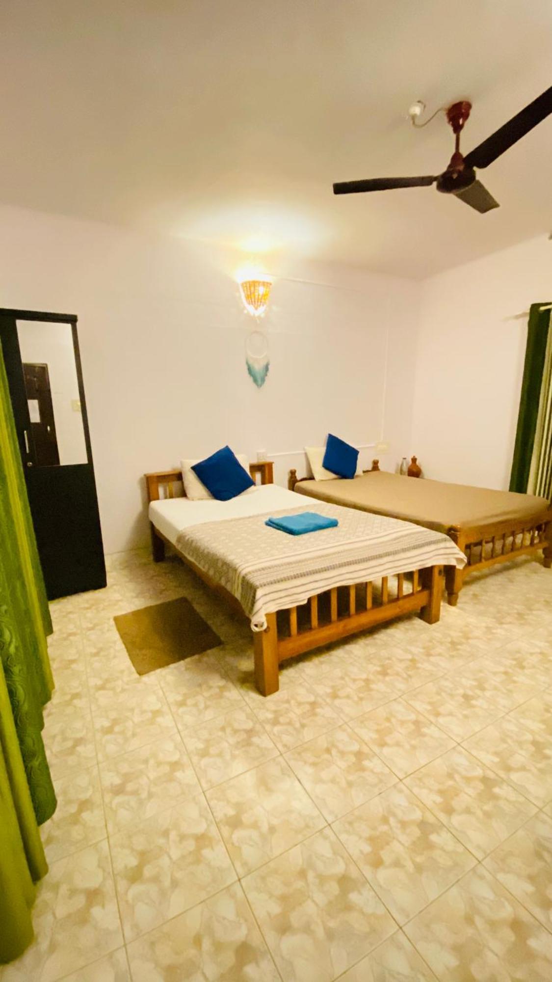 Paradise Inn Beach Resort Varkala Bagian luar foto